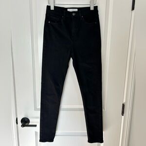 Top Shop Jamie Jeans. Size 28.